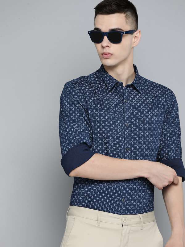 Vintage brand shirts store