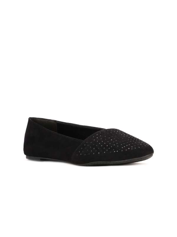 Bata black top ballerina shoes