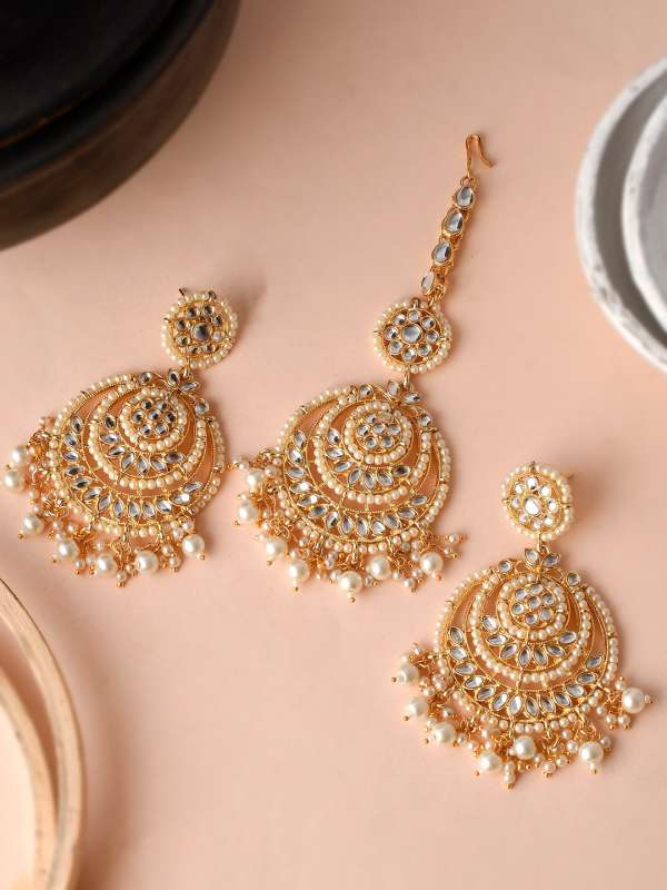 Jhumkas hot sale online myntra