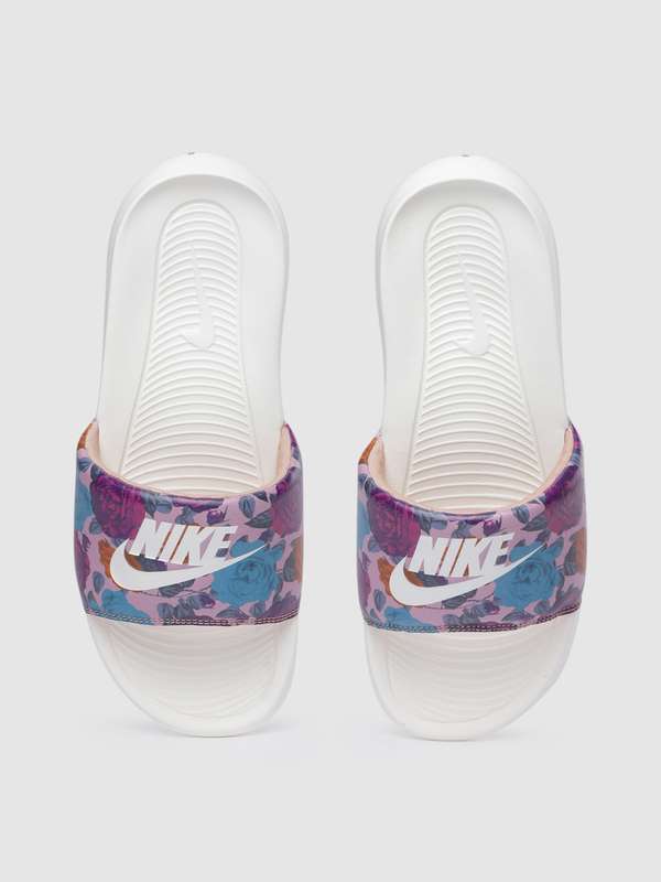Buy Nike Flip-Flops for Men 