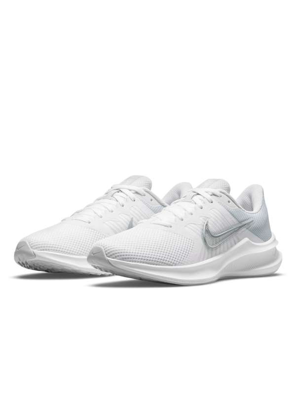 Nike downshifter size 6 2025