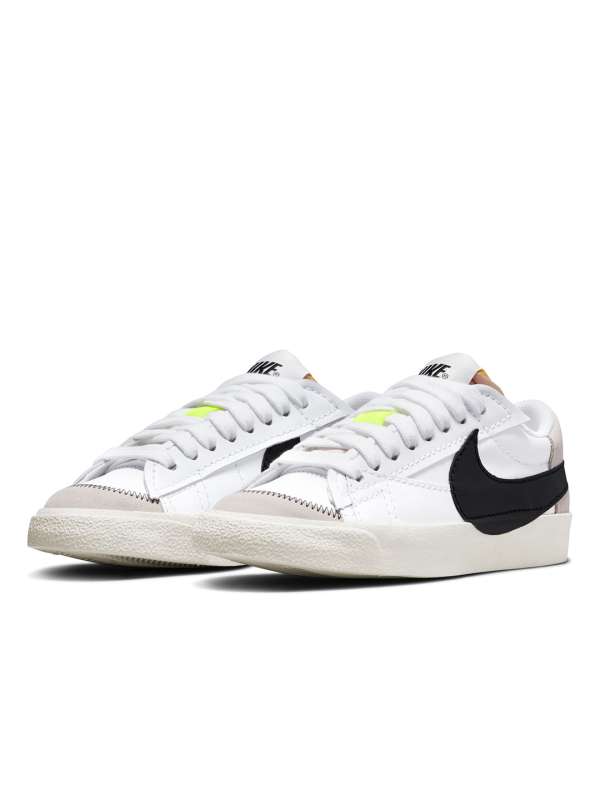 Big swoosh top nike blazer