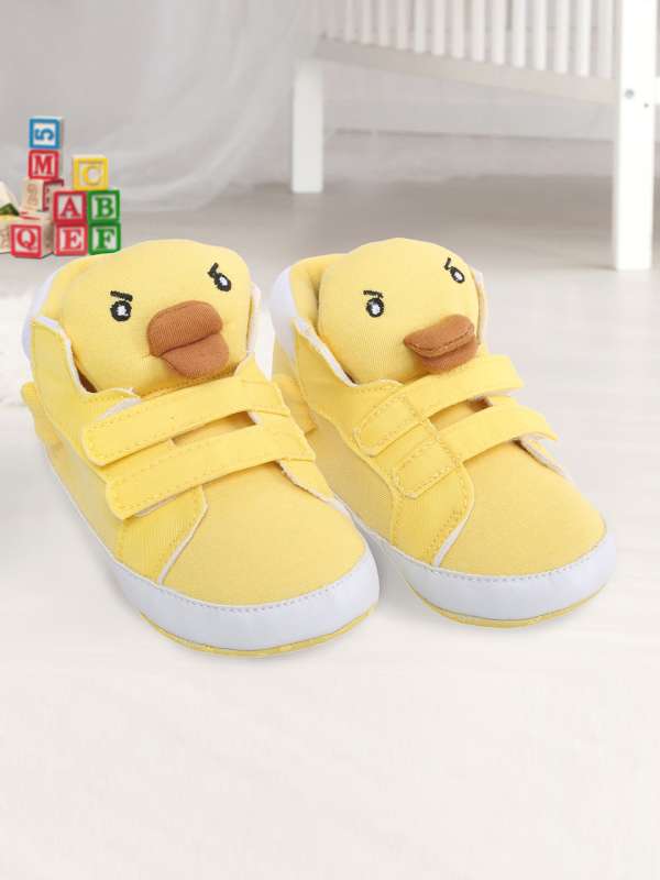 Little girls yellow shoes best sale