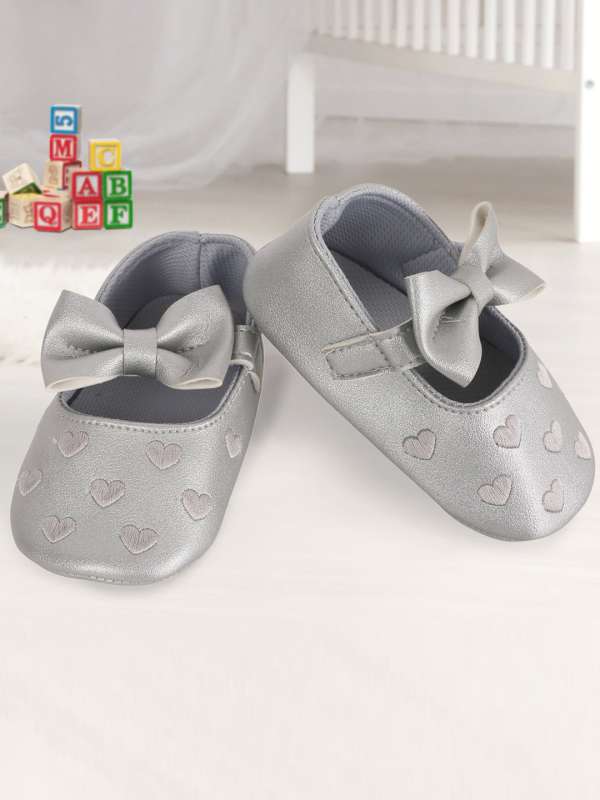 Myntra baby girl shoes store
