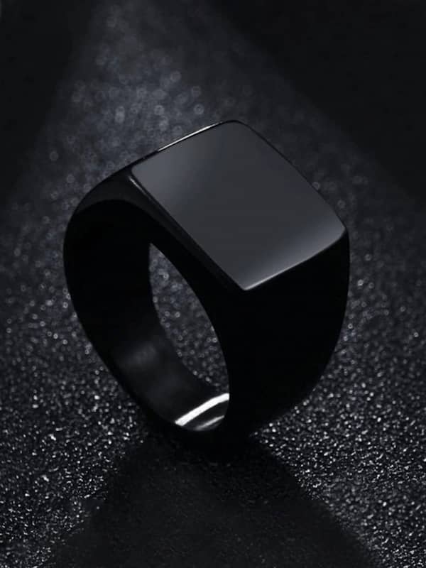 Gold Rings for Men - 25 Latest and Stylish Designs in 2023-happymobile.vn