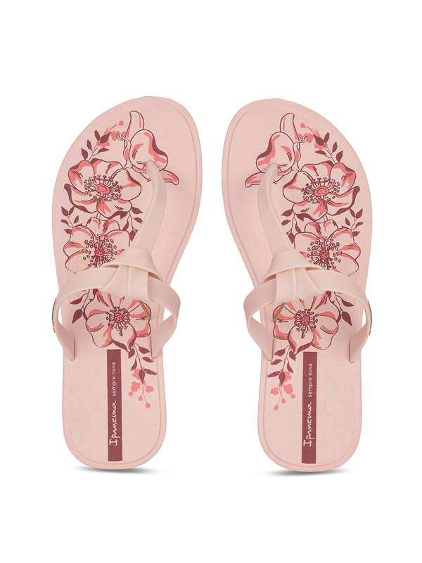 Casual on sale slippers online