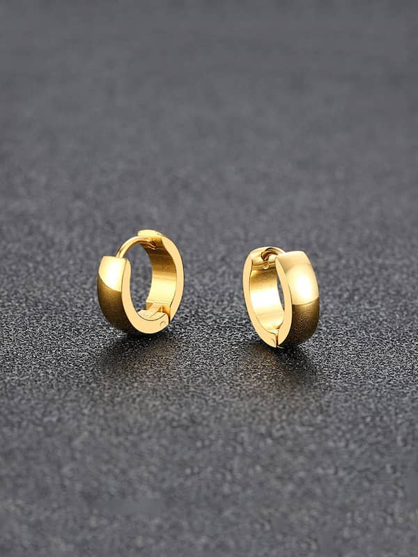 Buy Gold  Diamond Earrings for Men  Latest Men earnings at Kalyan