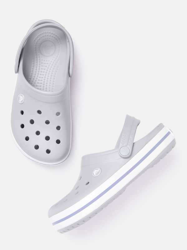 Buy The Nike Floaters With Great Offers | Myntra