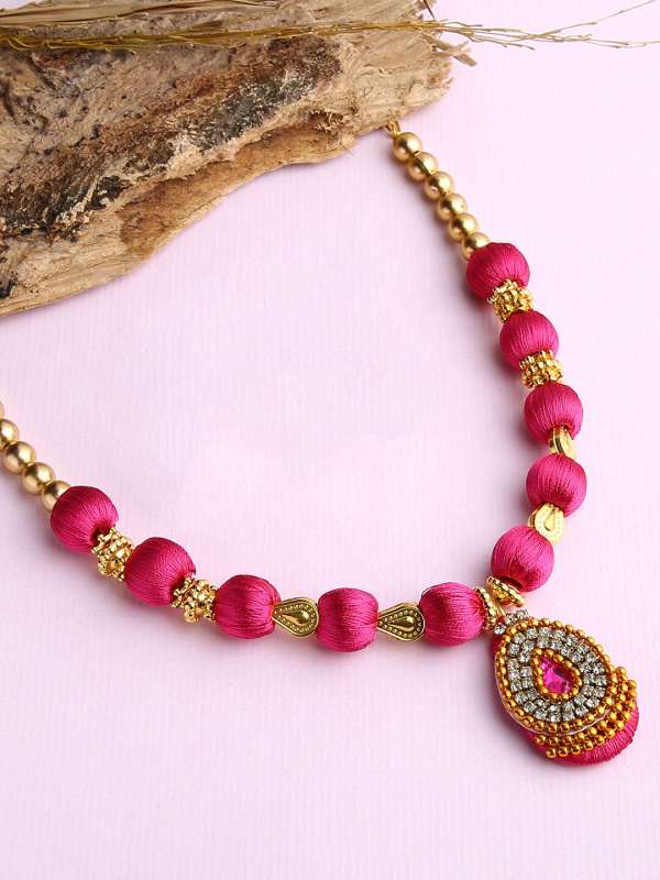 Simple silk on sale thread necklace designs