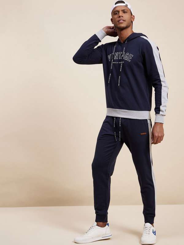 sweatshirts below 500