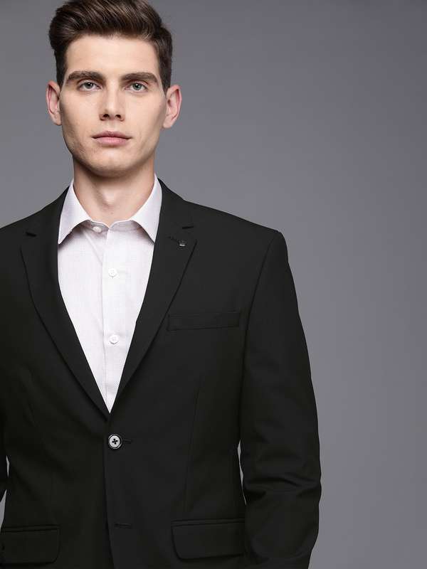 black formal blazer