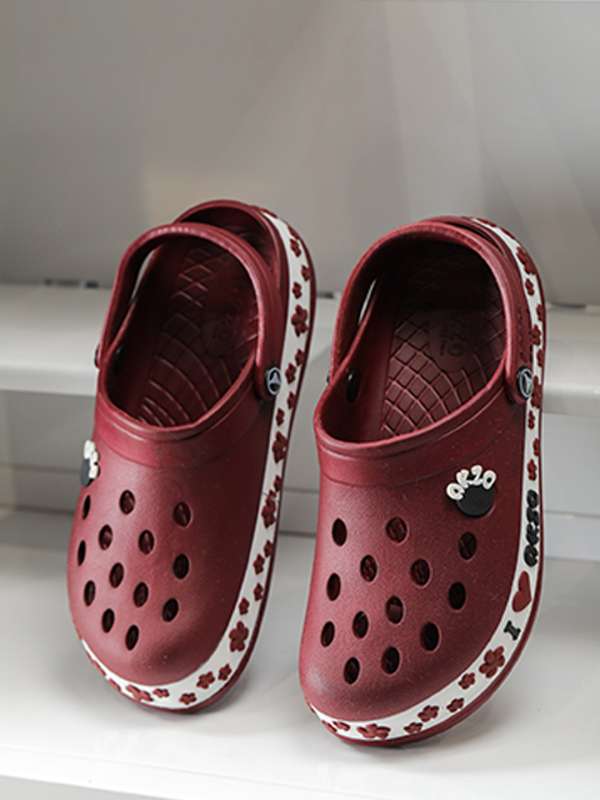 Crocs sales under 500