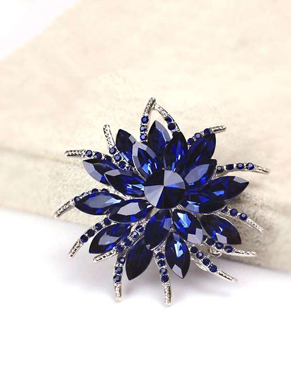 Brooch - Shop Brooches For Men & Women Starting From ₹300 Onwards | Myntra