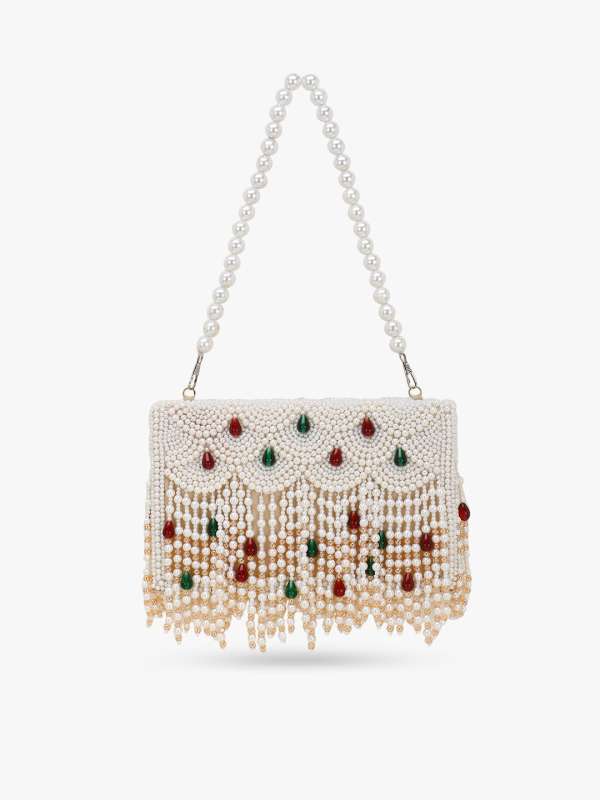Clutches on sale online myntra