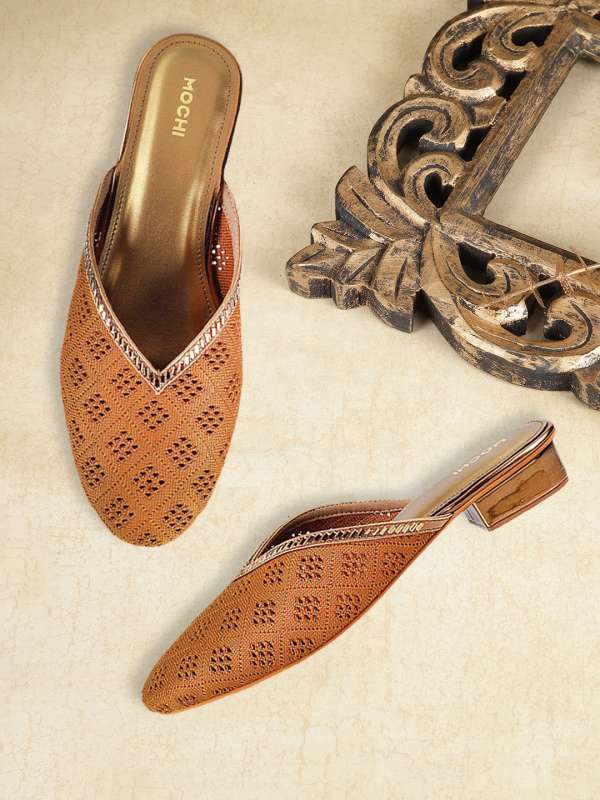 Myntra mules discount