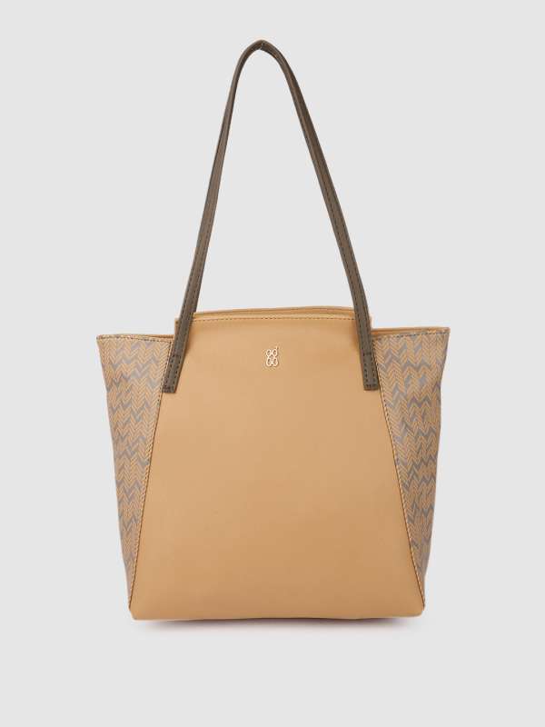 Baggit discount bucket bag