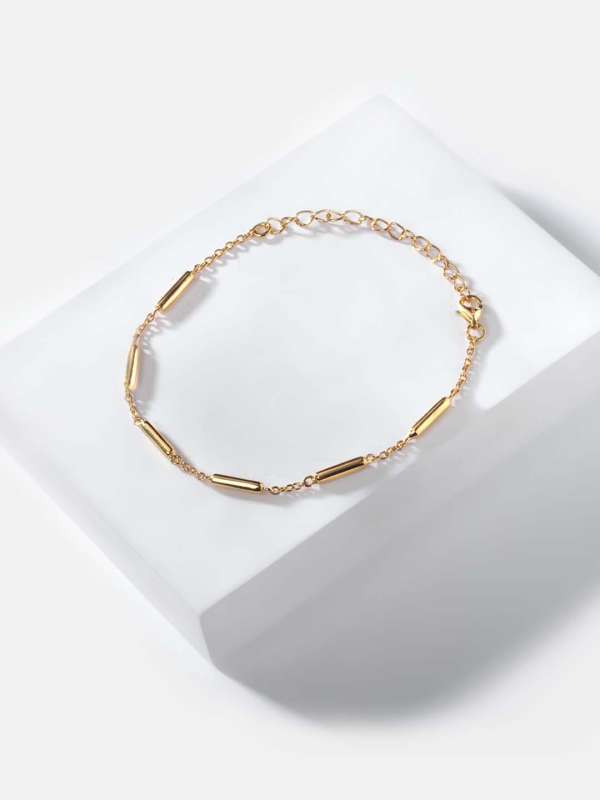 Why the Cartier Love Bracelet Is Still as Popular As Ever  Who What Wear UK