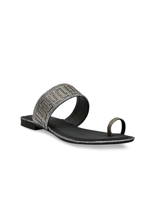 Steve madden clearance toe ring sandals