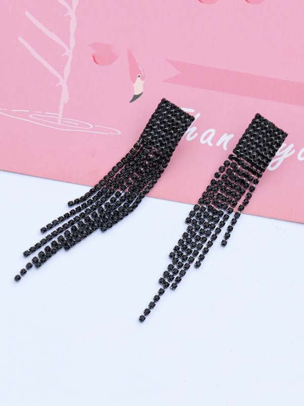 Black danglers outlet