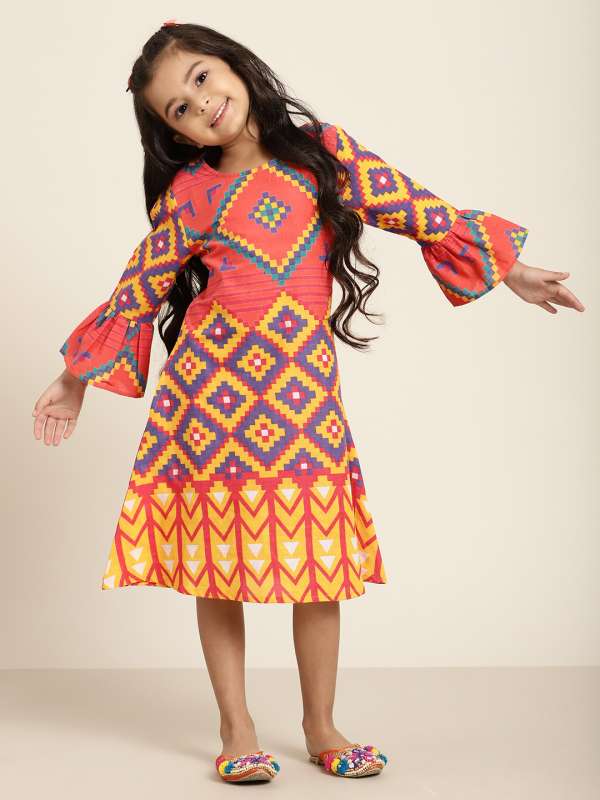 Dresses For Kids Buy Kids Dresses Online In India Myntra