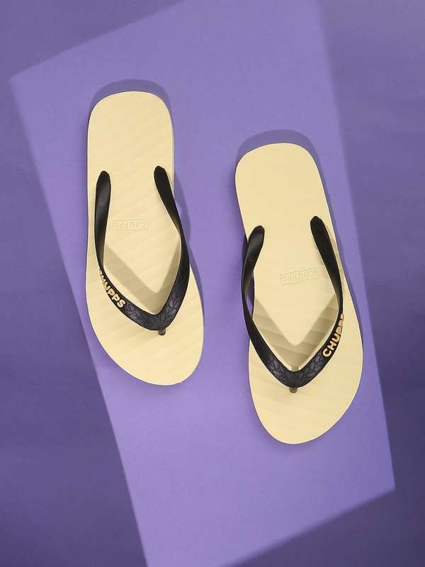 Naturalizer shop flip flops