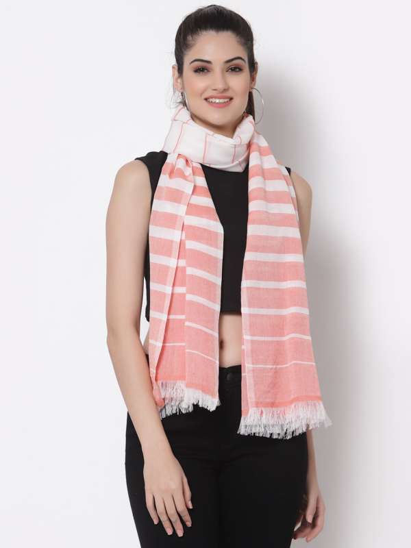 Woolen stole myntra sales
