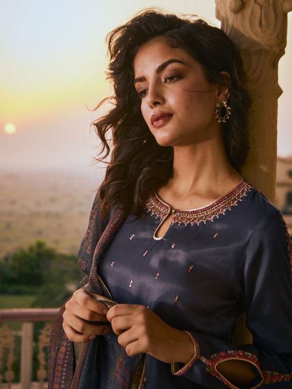 Wishful Kurtis Kurtas Buy Wishful Kurtis Kurtas online in India