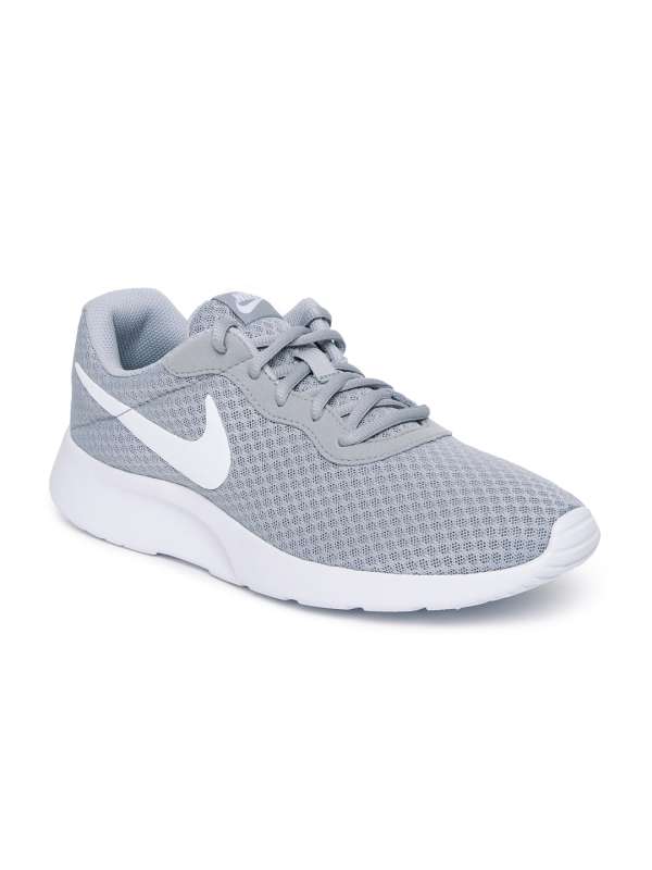 nike grey casual shoes