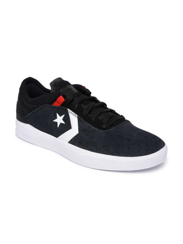 converse sneakers myntra