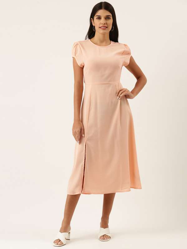 Forever 21 best sale peach dress