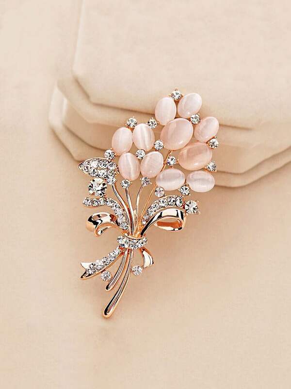 Brooch - Shop Brooches For Men & Women Starting From ₹300 Onwards | Myntra