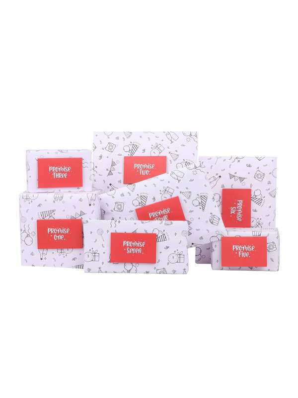 Aggregate 155+ oye happy gifts for friends super hot