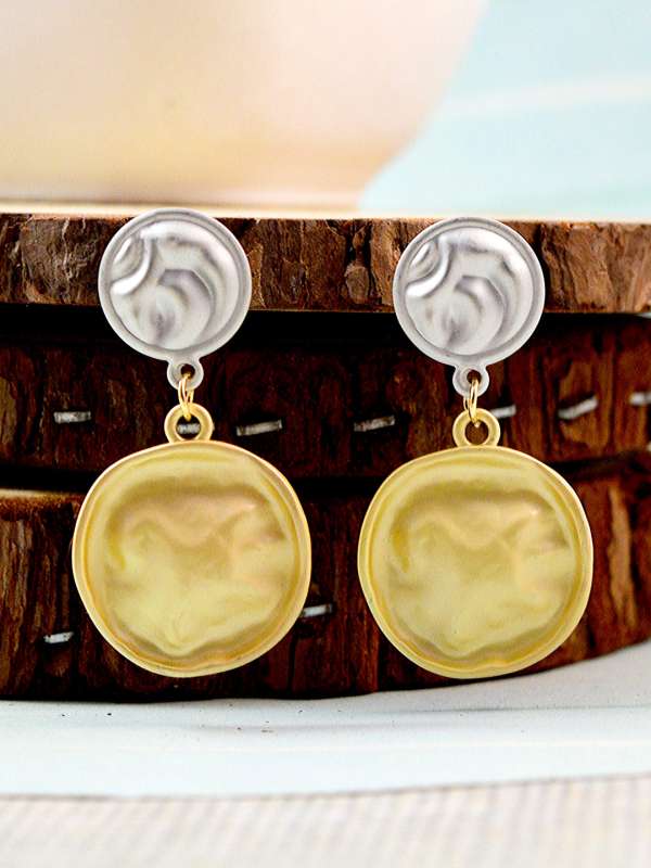 Sarah Earrings Buy Sarah Earrings online in India