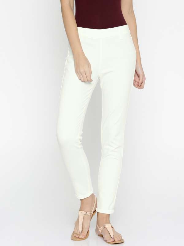 white jeggings myntra