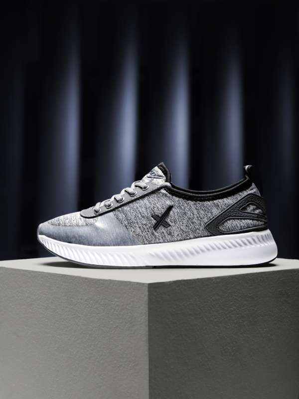 canvas shoes on myntra