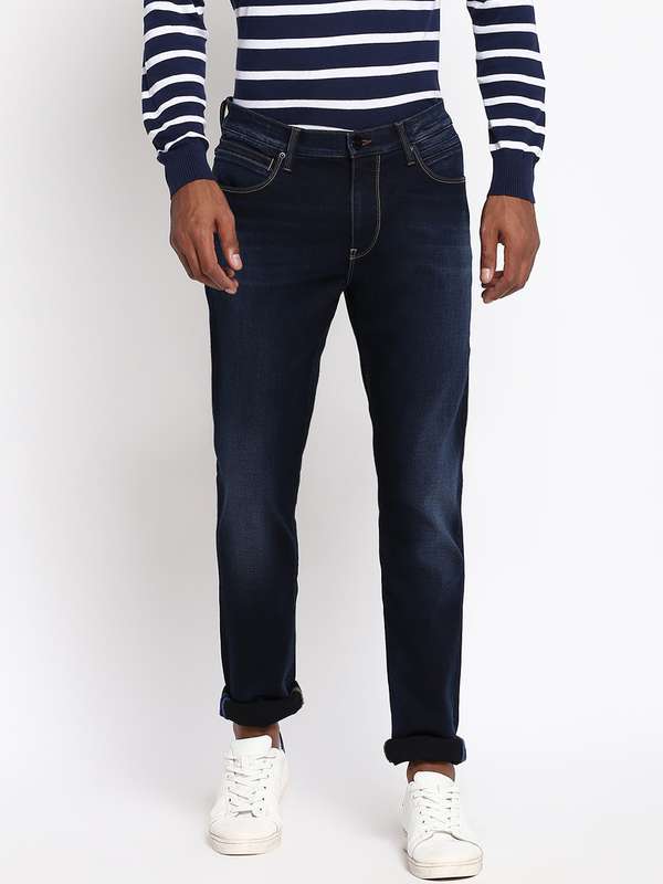 Lee Jeans - Get upto 50% Off on Lee 