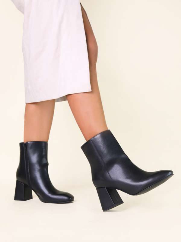 Women Footwear Buy Footwear for Ladies Women Girls Online Myntra