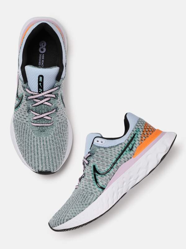 Nike Shoes - Nike Flyknit Shoes online in India