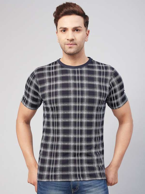 schrodinger smiley t shirt myntra
