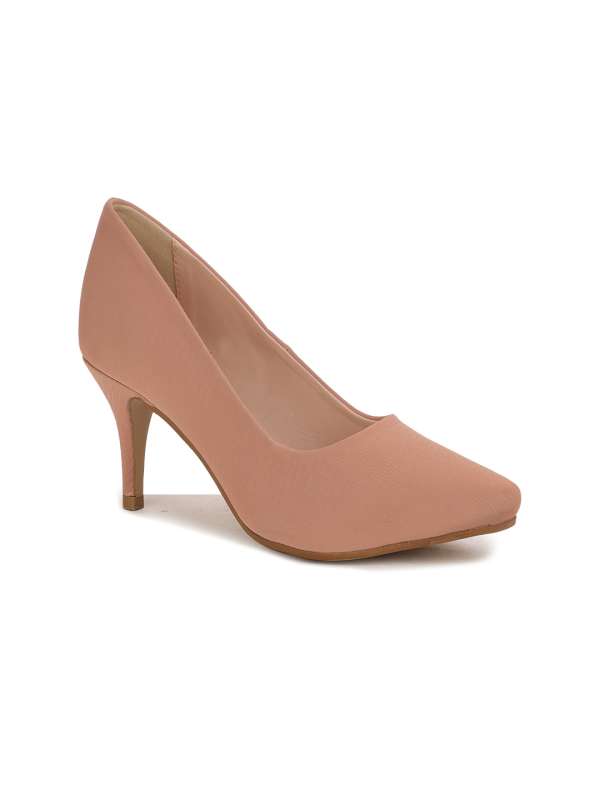 Bata top pumps online