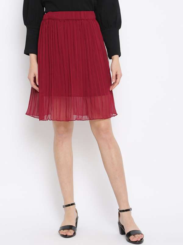 Knee length discount skirts myntra