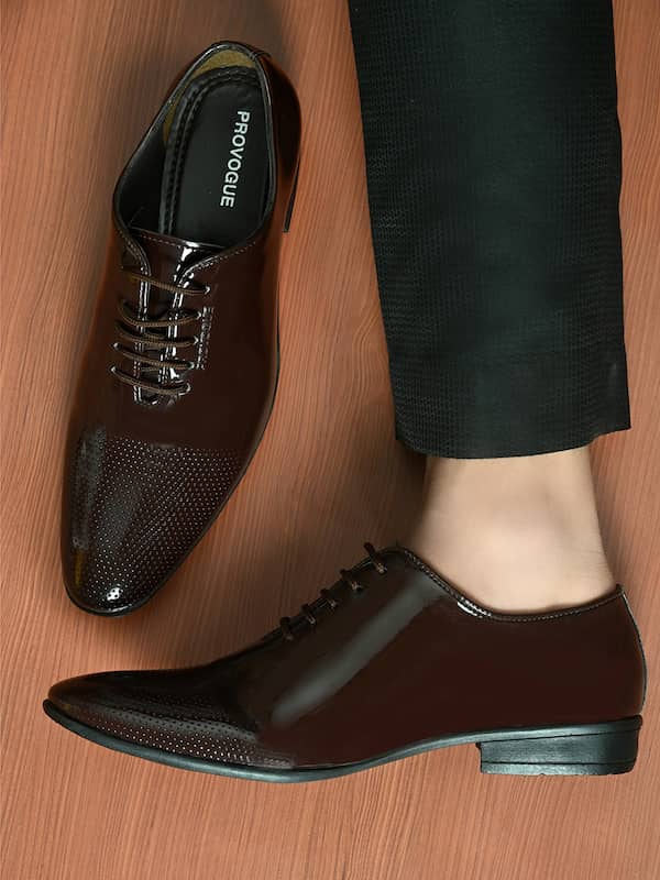 Shop Textured Slip-On Formal Shoes Online | Max Bahrain-gemektower.com.vn
