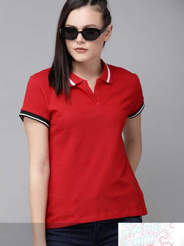 DressBerry Women Red Ribbed Polo Collar T-shirt