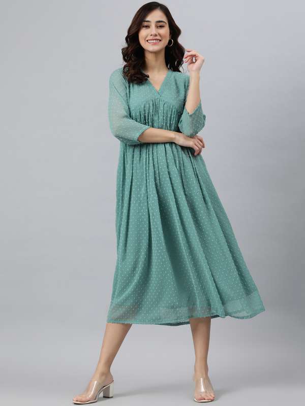 Janasya gown outlet