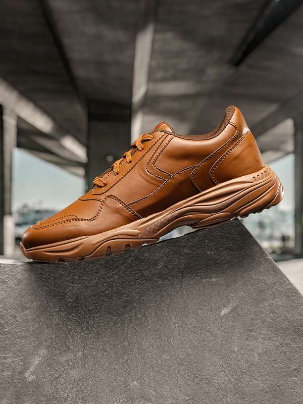 Roadster Men Brown Sneakers 300530460 