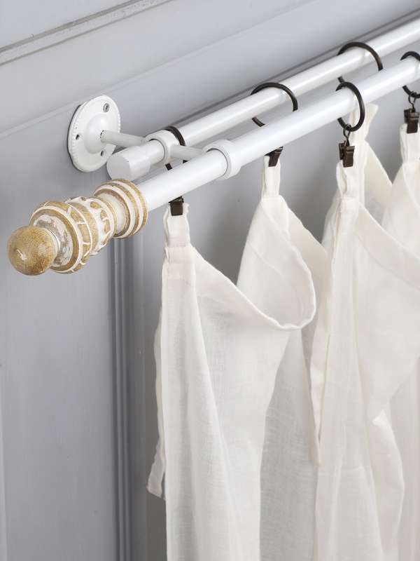 curtain brackets