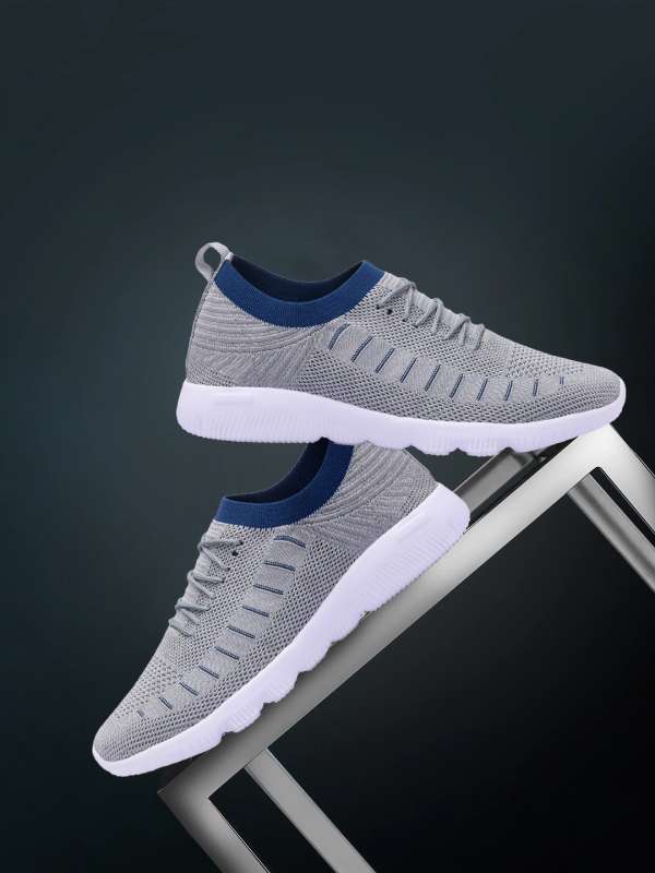 Metronaut shoes online