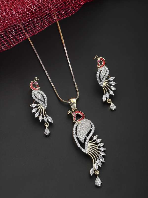 Peacock pendant necklace hotsell