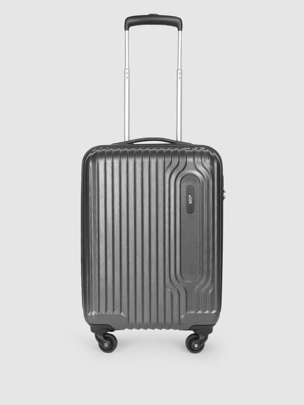 Share more than 73 vip travel bags online india latest esthdonghoadian