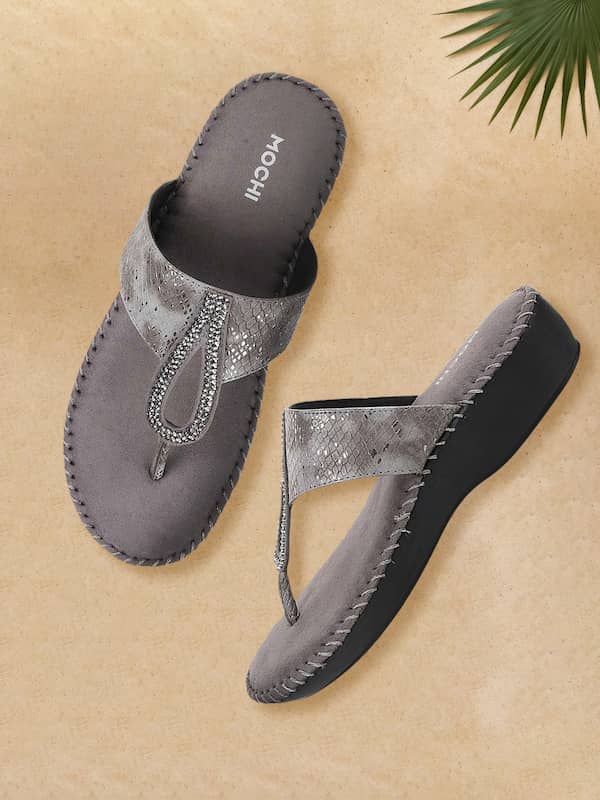 Buy Mochi Women Black Casual Sandals Online | SKU: 33-1241-11-36 – Mochi  Shoes-sgquangbinhtourist.com.vn